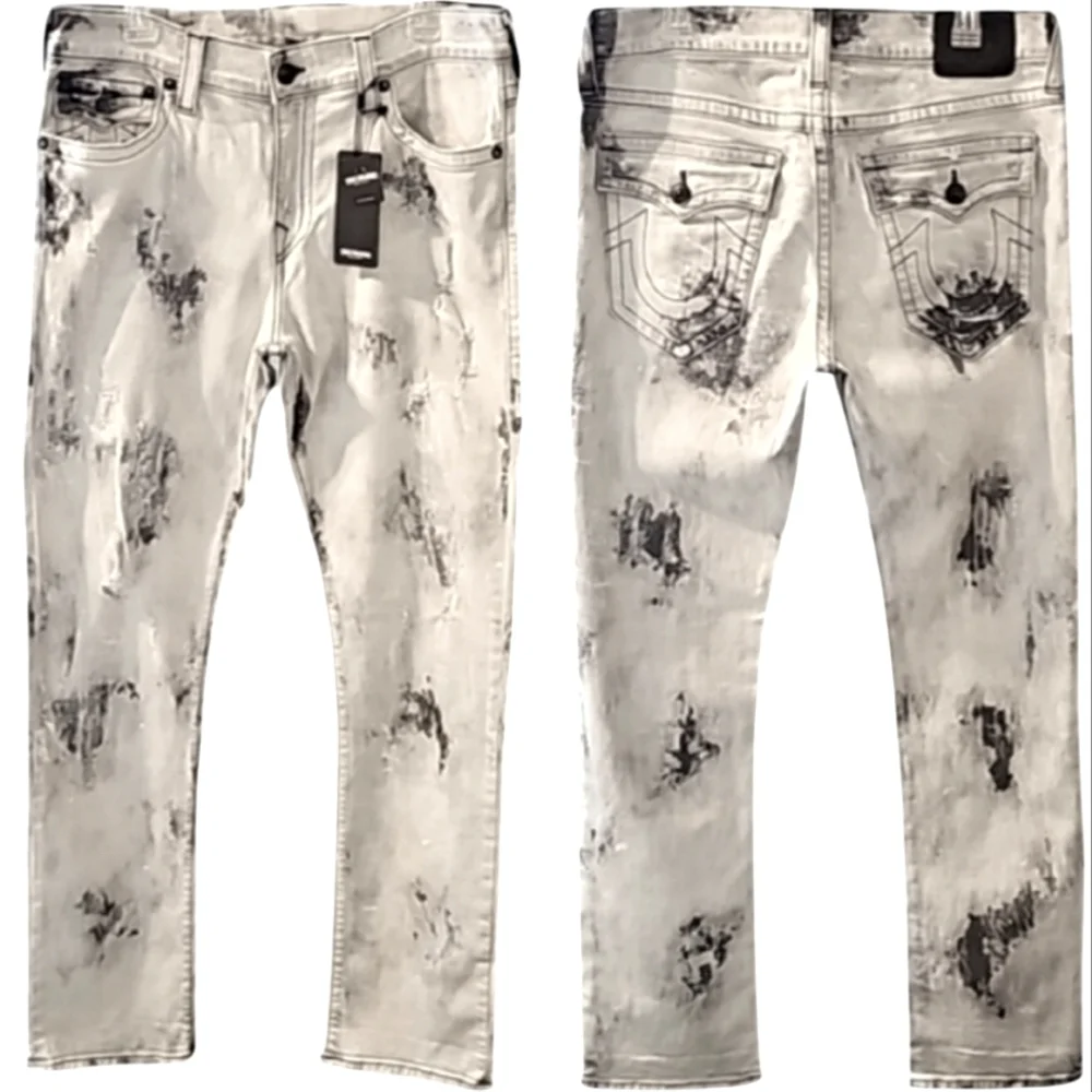 True Religion Relaxed Slim Straight Distressed Jeans. Men's Size: W34x34L.